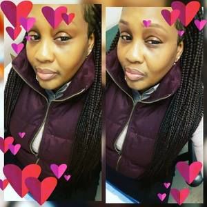 Meet your Posher, Andrea